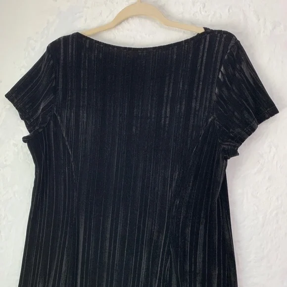 Chico's Velvet Embroidered Hem Shift Dress Black Sz Large - Picture 5 of 11